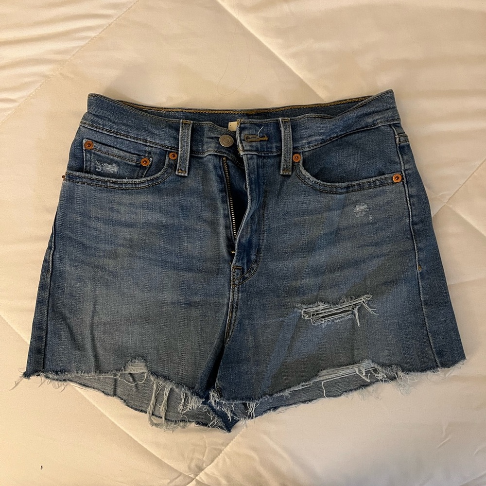 Levi’s Denim High Rise Shorts Size 28